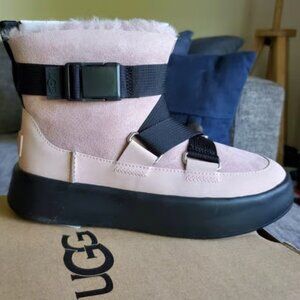 New in Box UGG Buckle Boot for women US Size 7